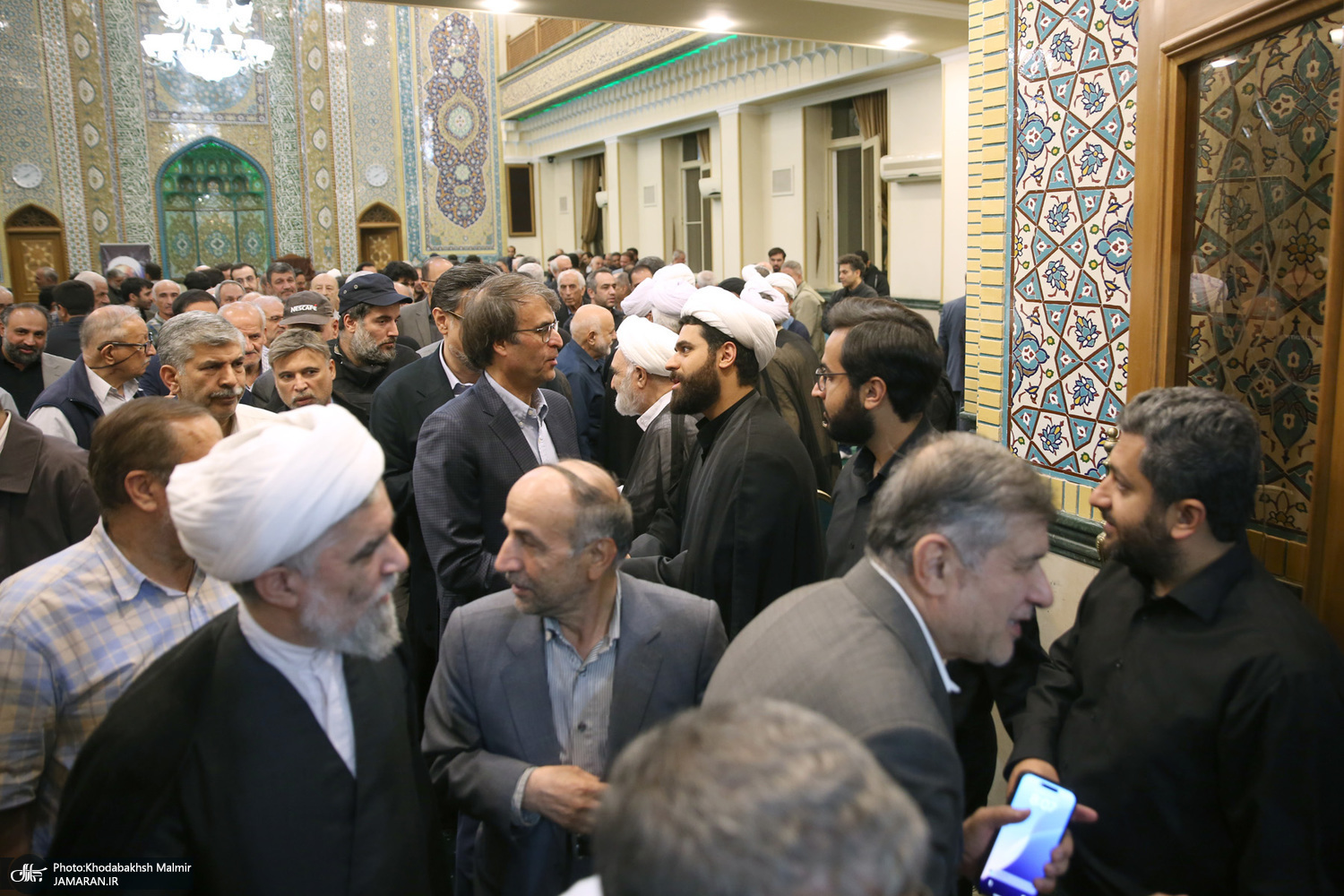 تصاویر هادی خامنهای، وزیر خاتمی و مسیح مهاجری در یک مراسم 3