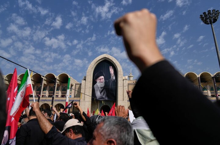 بازتاب مراسم وداع با رهبر شهید انقلاب در آسوشیتدپرس+ تصاویر