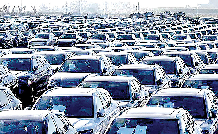 اوجگیری ارزش دلاری واردات خودرو