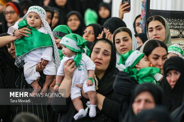 تصاویری جالب از مراسم «شیرخوارگان حسینی» + عکس 2