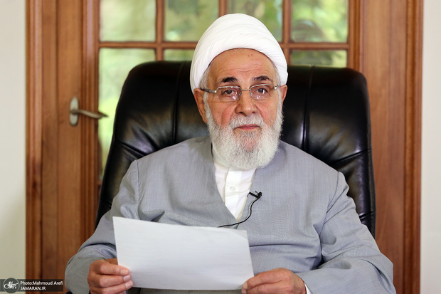 ناطق نوری: رهبر شهید معمار اقتدار ایران نوین است/ همگان چیره‌دستی این رهبر بزرگ برای عبور دادن یک کشور جهان سومی به جایگاه قدرت تأثیرگذار در جهان را تحسین خواهند کرد