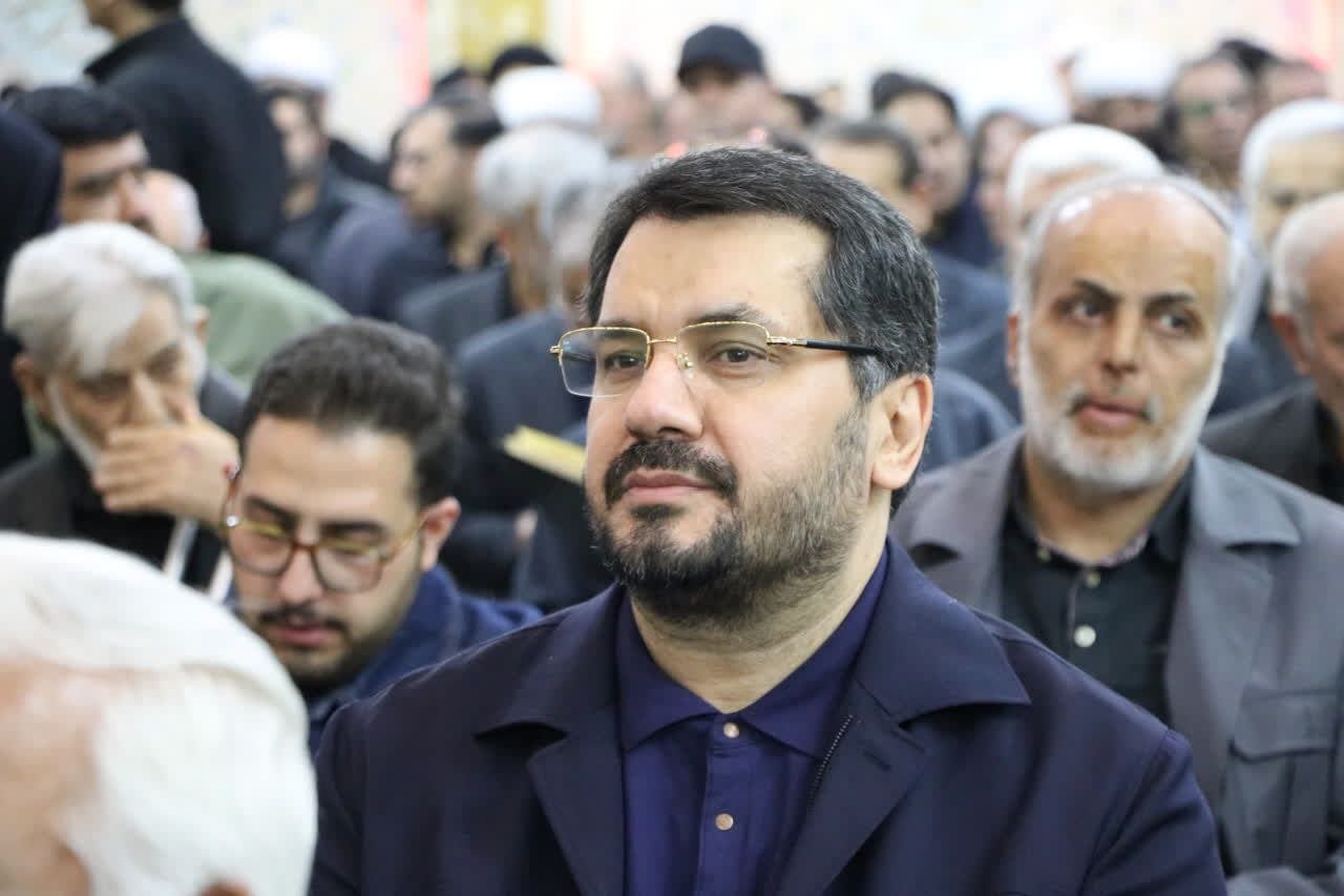 حضور چهره‌های مختلف سیاسی در مراسم ختم فرزند صدیقی + عکس 6