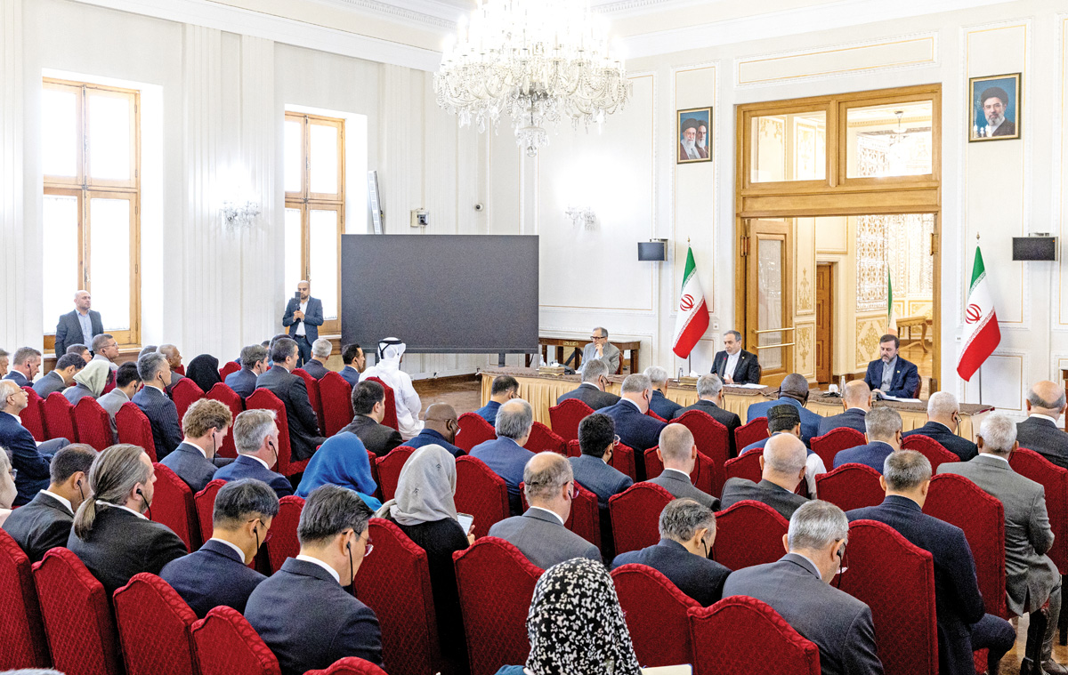 از تفاهم تا توافق نهایی: آغاز ماراتن ۶۰ روزه دیپلماسی ایران و آمریکا برای رفع تحریم‌ها