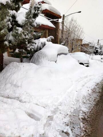 ارتفاع برف در منطقه یک تهران