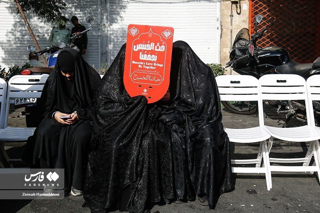 عکس | تصویر خبرگزاری فارس از پیاده‌روی جاماندگان اربعین در تهران
