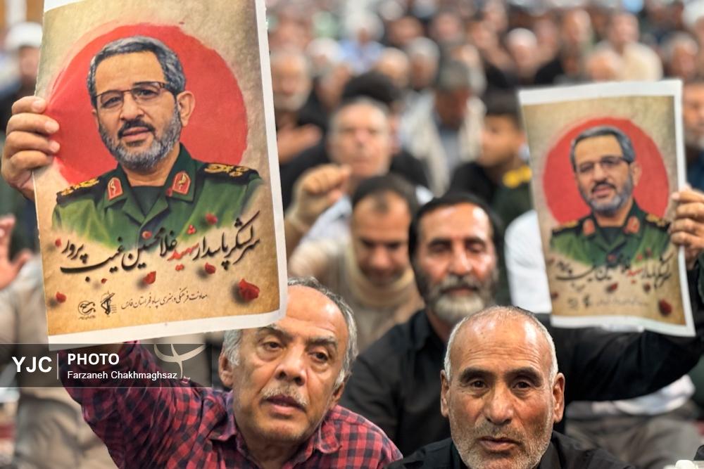 تصاویری از مراسم تشییع باشکوه پیکر سردار شهید غیب پرور 2