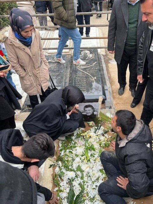 رضا+رویگری+در+خانه+ابدی+آرام+گرفت