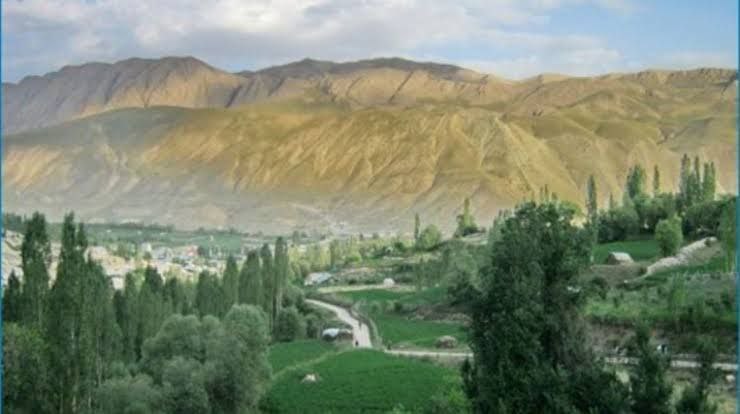 سفر یکروزه به بهشت بکر شرق تهران 3