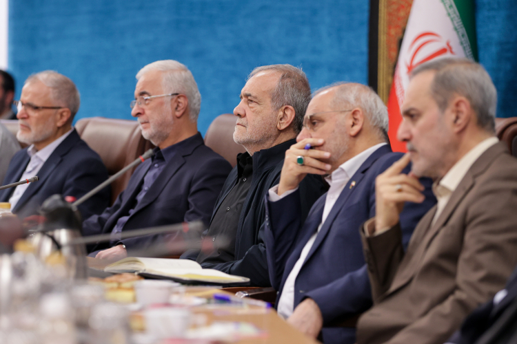 تصاویری از نشست پزشکیان با استانداران سراسر کشور 3