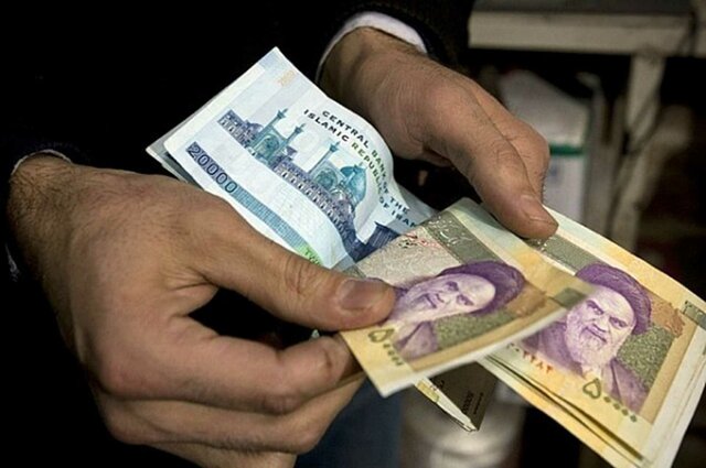 خبر بد برای کارگران/ ترمیم مزد در شهریور تعیین تکلیف نشد/ زمان احتمالی بررسی دوباره