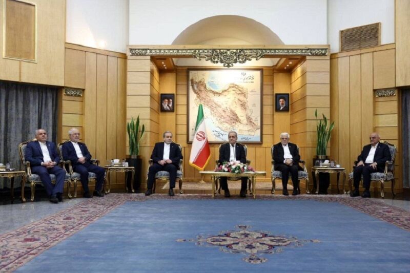 واکنش پزشکیان به حمله آمریکا به ایران/ ما دنبال جنگ نیستیم اما پاسخ قاطعی به متجاوزان خواهیم داد