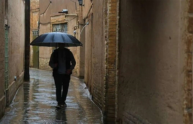 کمبارشترین استان کشور