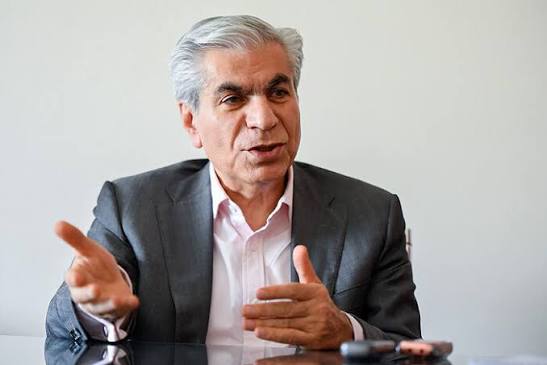 رئیس سابق بانک مرکزی: تنگه هرمز را باید حفظ کنیم اما دنبال این نباشیم که فقط از آن کاسبی کنیم+ فیلم