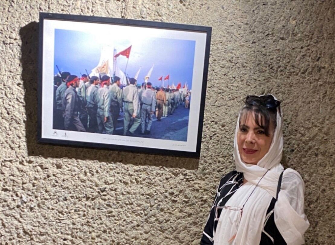 تصاویر حجاب و پوشش خانم سفیر بولیوی در برج آزادی | صحنه‌ای که او را تحت تاثیر قرار داد