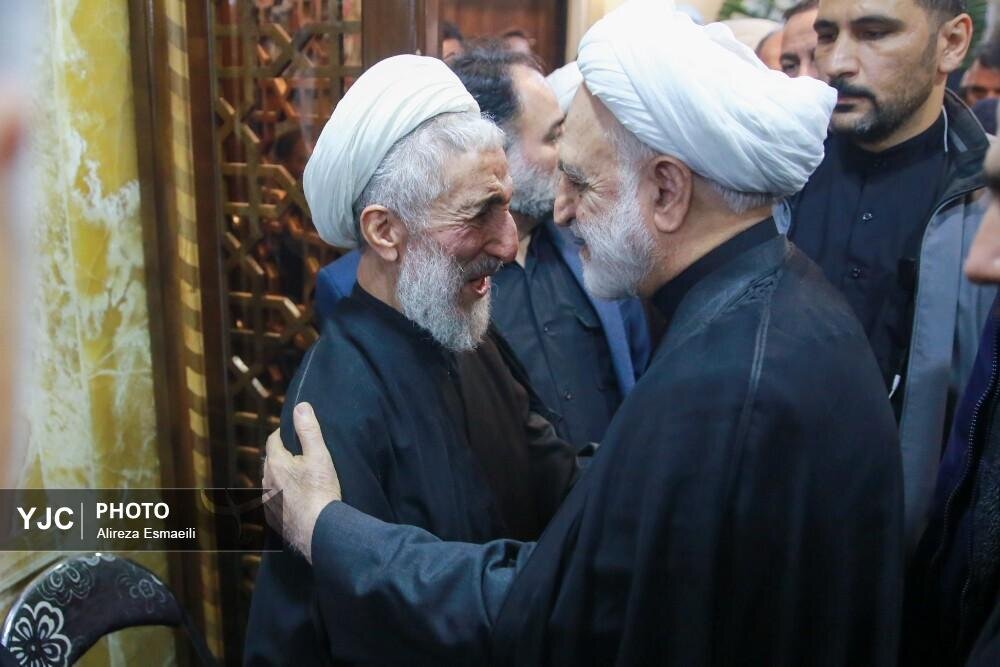 حضور چهره‌های مختلف سیاسی در مراسم ختم فرزند صدیقی + عکس 2