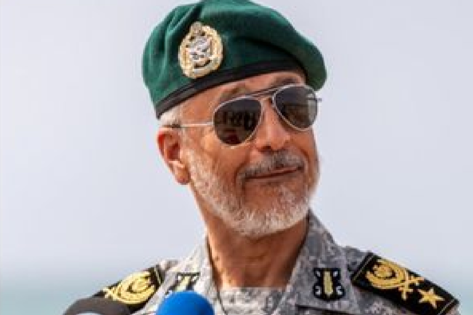 دریادار سیاری: اجازه نمیدهیم دشمن هیچ نوع آسیبی به مرزهای ما وارد کند/ آمریکا جرات پیاده کردن نیرو در سواحل ایران را ندارد