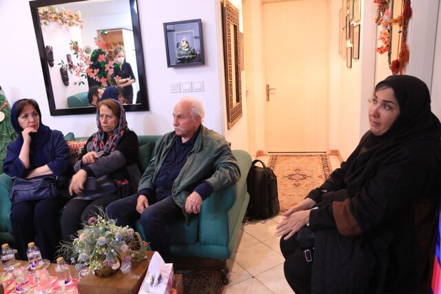 دیدار هنرمندان با فرزانه کابلی برای همدردی + عکس 2