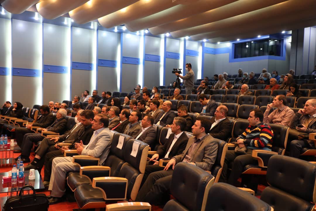 مجمع عمومی فوق‌العاده شرکت فولاد سیرجان ایرانیان با نماد «سیسکو» برگزار شد. 4