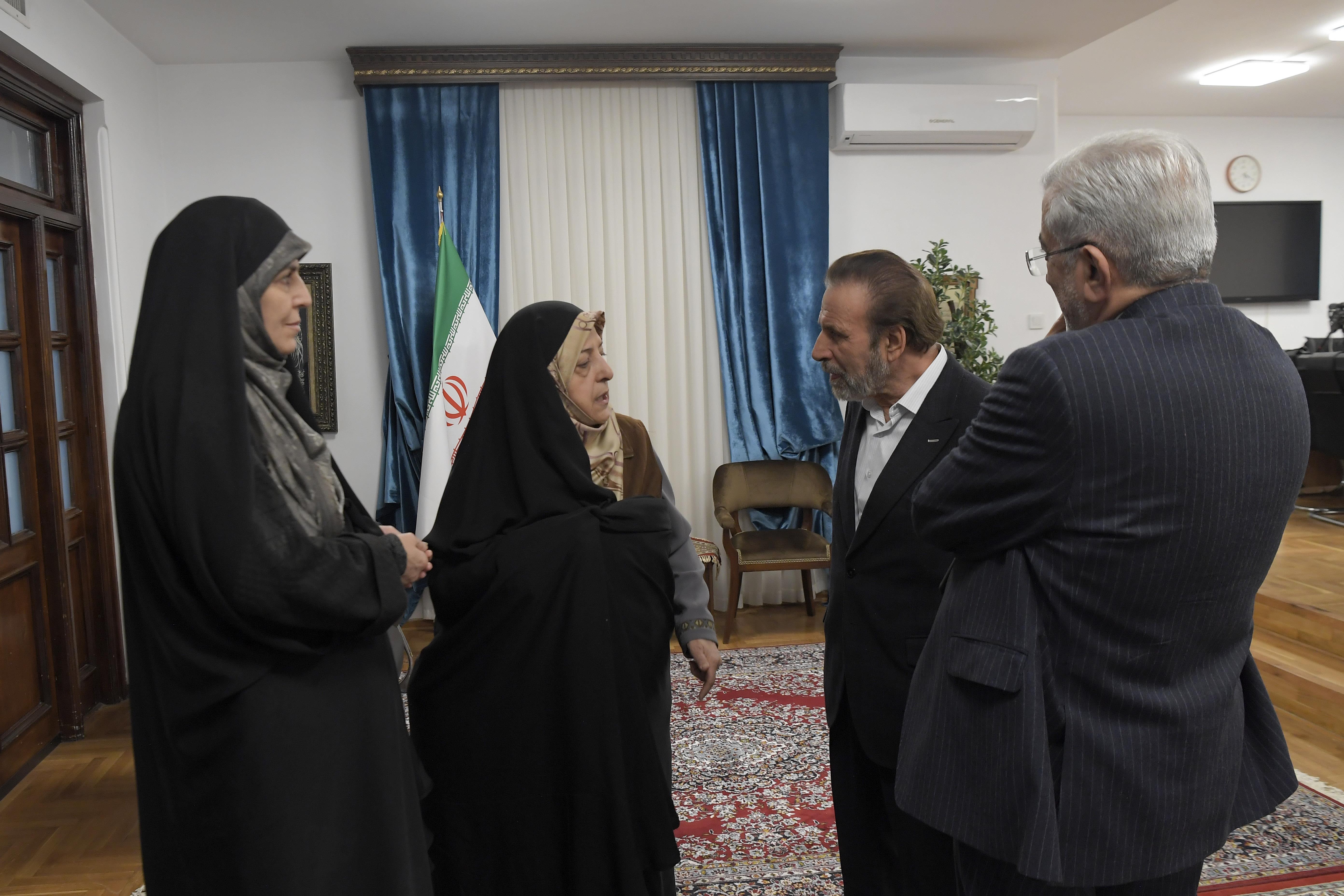 دیدار وزیران و معاونان دولت های یازدهم و دوازدهم با حسن روحانی + تصاویر 2