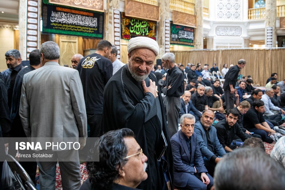 هم‌نشینی پزشکیان و چهره‌های اصولگرا و اصلاح‌طلب در مراسم ختم احمد توکلی + تصاویر 14