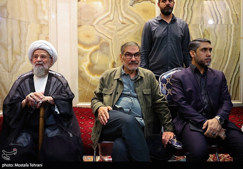 حضور علی شمخانی در یک مراسم ختم پس از فیلم عروسی دخترش / محسن رضایی با لباس سپاه آمد + تصاویر 3