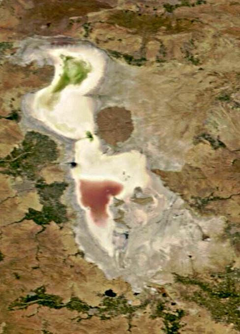 عکس | تصویری دردناک از وضعیت جدید دریاچه ارومیه؛ عکس امروز ناسا