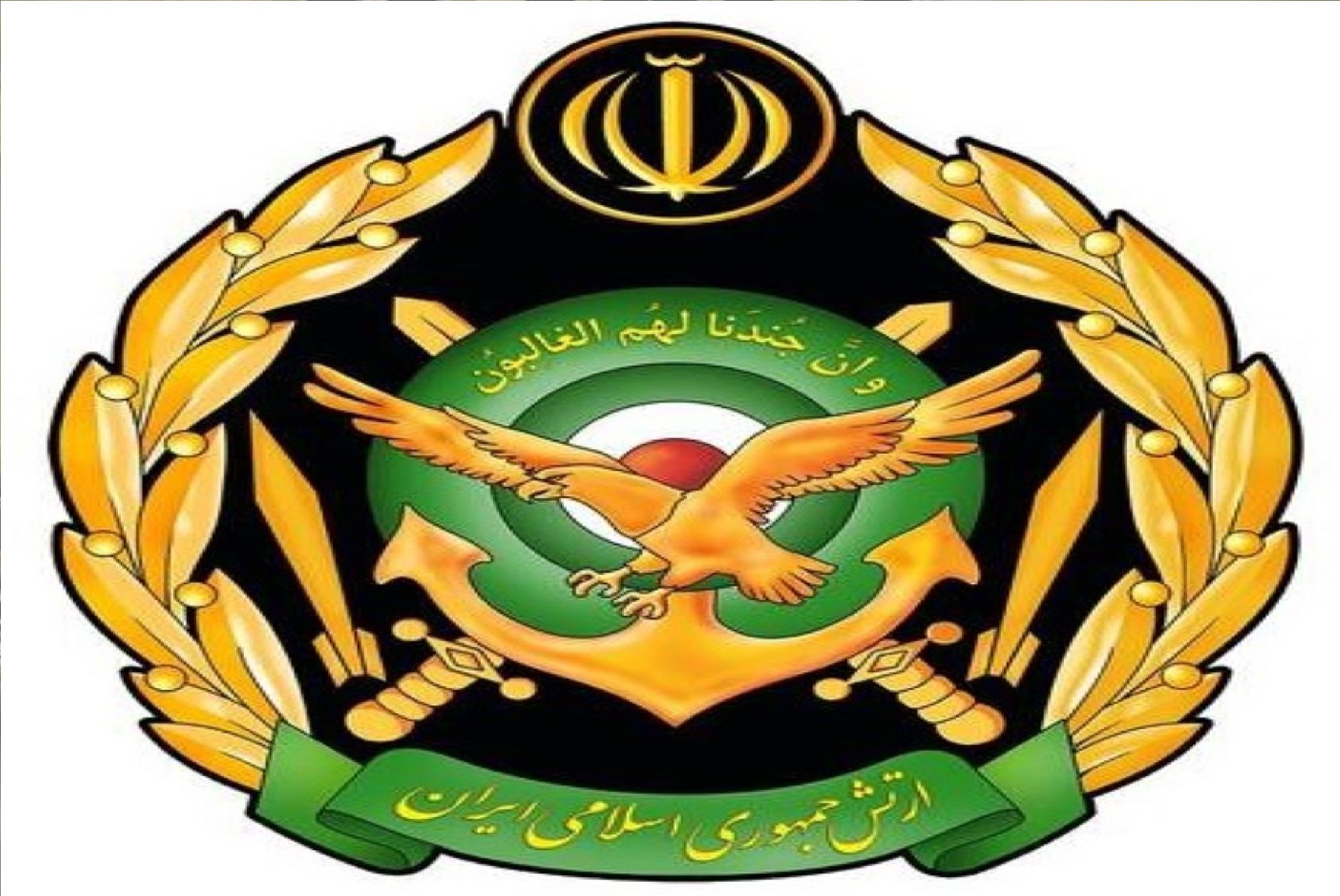 فارس: مرکز فرماندهی و کنترل ناوشکن آمریکایی در دریای عمان هدف قرار گرفت