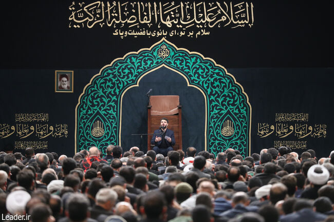 سومین شب عزاداری ایام فاطمیه (س) در حسینیه امام خمینی (ره) با حضور سران قوا + عکس 2