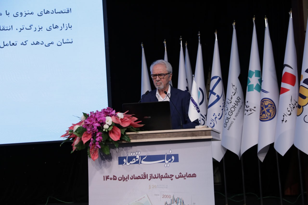 بهکیش: اقتصاد ایران برای بازسازی و رشد به ۵۰۰ میلیارد دلار سرمایه نیاز دارد/ اگر روند کنونی ادامه پیدا کند، با کاهش سرمایهگذاری و افزایش فقر مواجه میشویم
