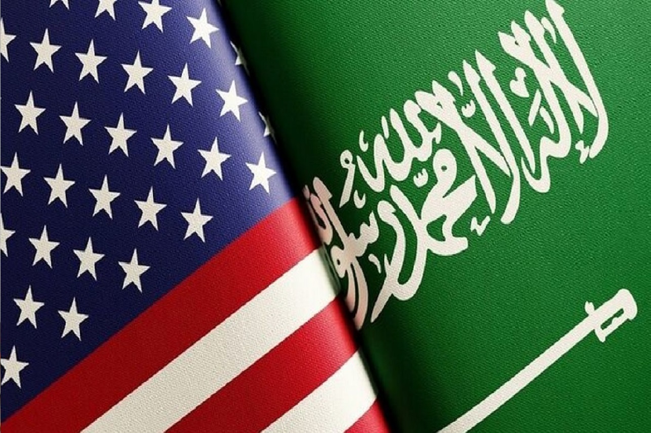 دیدار رئیس ستاد کل نیروهای مسلح عربستان سعودی با فرمانده ارشد سنتکام