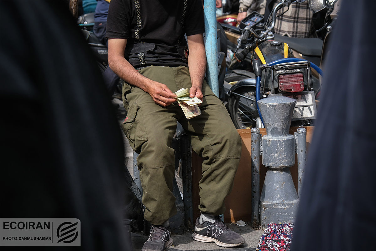بازار خرید عید نوروز کارگر روزمزد