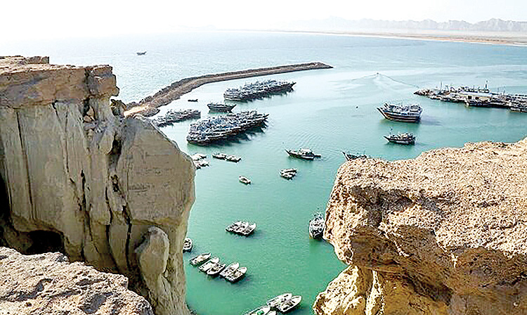 بحران در خلیج‌فارس؛ جنگ چگونه گردشگری هرمزگان را به تعطیلی کشاند؟