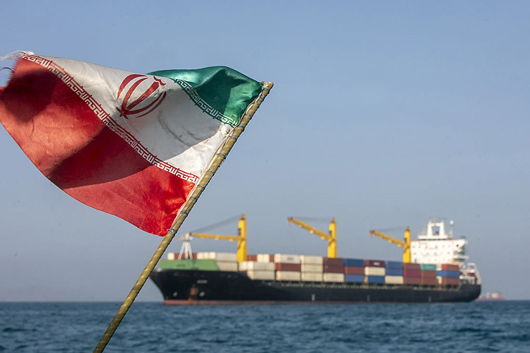 ایستادگی ایران در تحریم