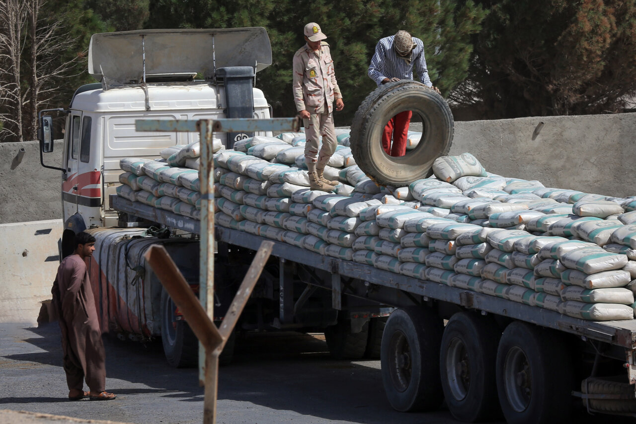 پایانه+مرزی+دوغارون+افغانستان+سرباز+مرزبانی