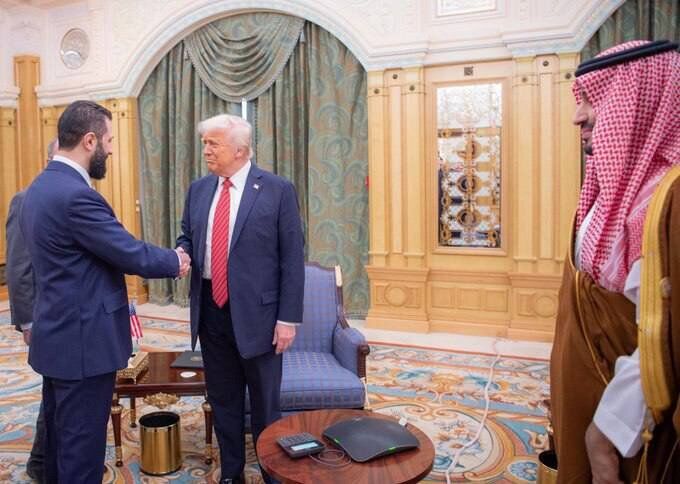 دیدار ترامپ و احمد الشرع در ریاض