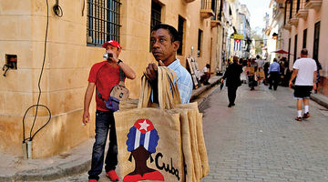 تغییر رژیم کوبا با گرسنگی