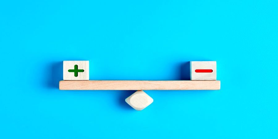 2 علامت مهم بورس برای سهامداران
