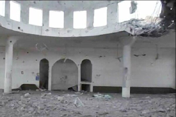 تخریب مسجد 700 ساله در یمن به دست القاعده