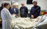 پزشکیان به عیادت آیت‌الله نوری همدانی رفت

