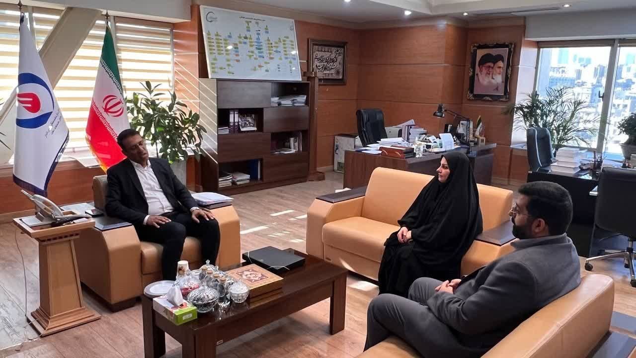 هم‌افزایی پارک علم و فناوری آذربایجان‌شرقی با هلدینگ خلیج فارس برای ارتقای شرکت‌های نفتی و پتروشیمی