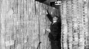 ابرتورم چگونه شکل می‌گیرد؟