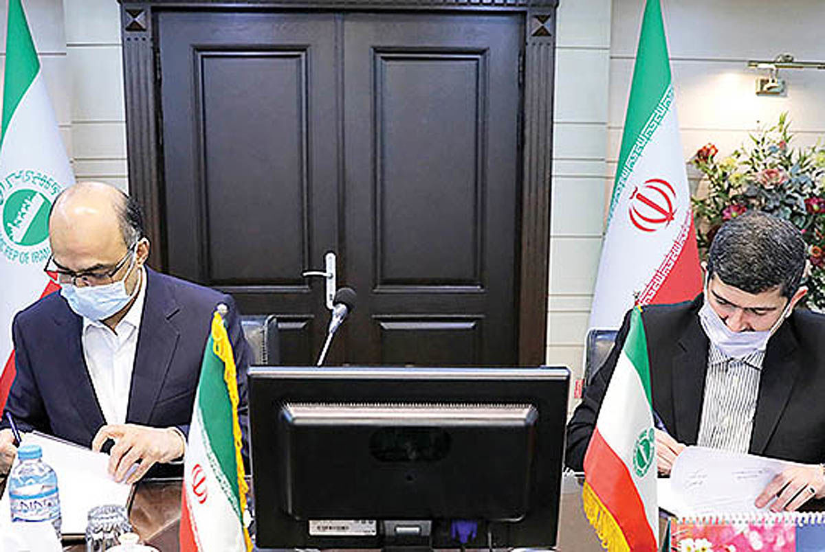 توسعه همکاری بین کشتیرانی جمهوری اسلامی ایران  و بانک تجارت