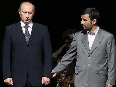 نامه هشدار آمیز احمدی نژاد به پوتین 