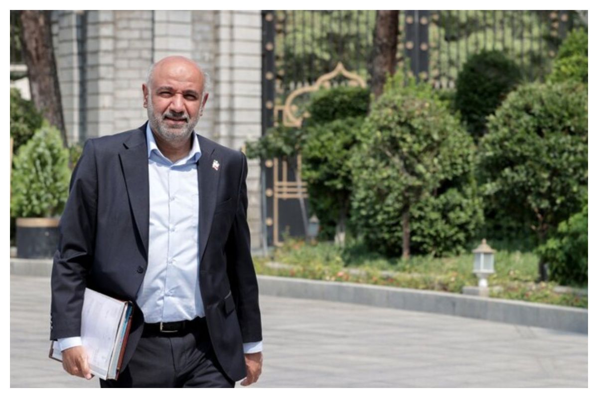 میدری: سن بازنشستگی باید ۶۵ سال باشد/ آماده اجرای زرح کالابرگ یا حتی کوپن هستیم