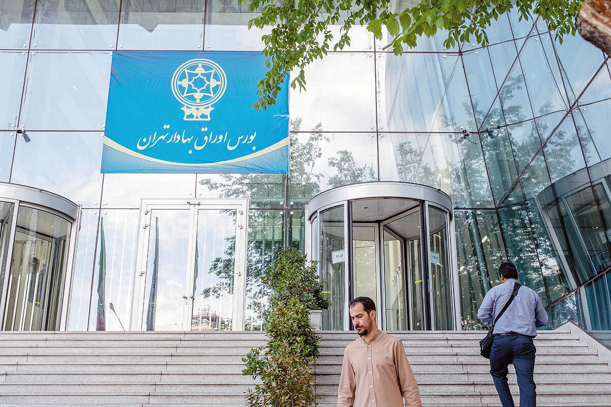 پول پشت در بورس