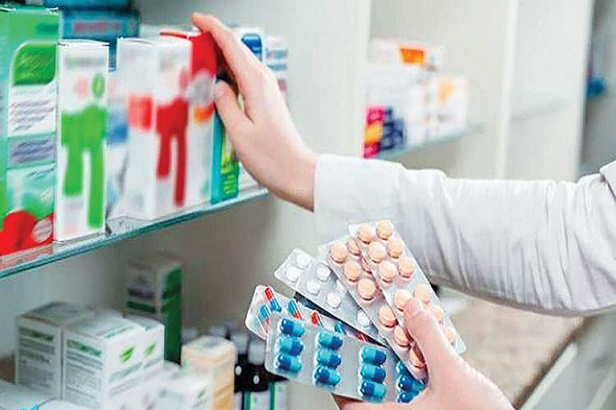 تبادل دارو خارج از داروخانه ممنوع است