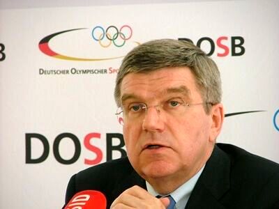 انتقاد تند  رییس کمیته بین المللی المپیک به حذف تماشاگران از این رویداد