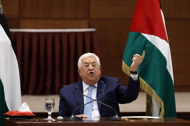 اعلام رسمی تعویق انتخابات فلسطین از سوی محمود عباس