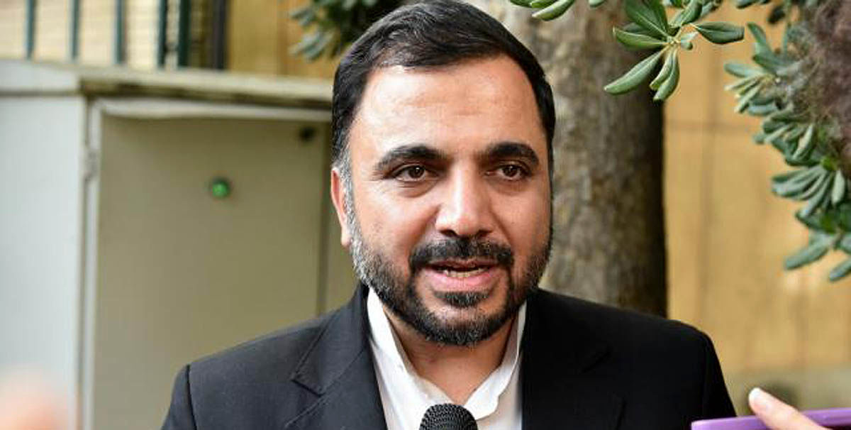 وزیر ارتباطات: استارلینک می‌تواند با قوانین ما در ایران فعالیت کند
