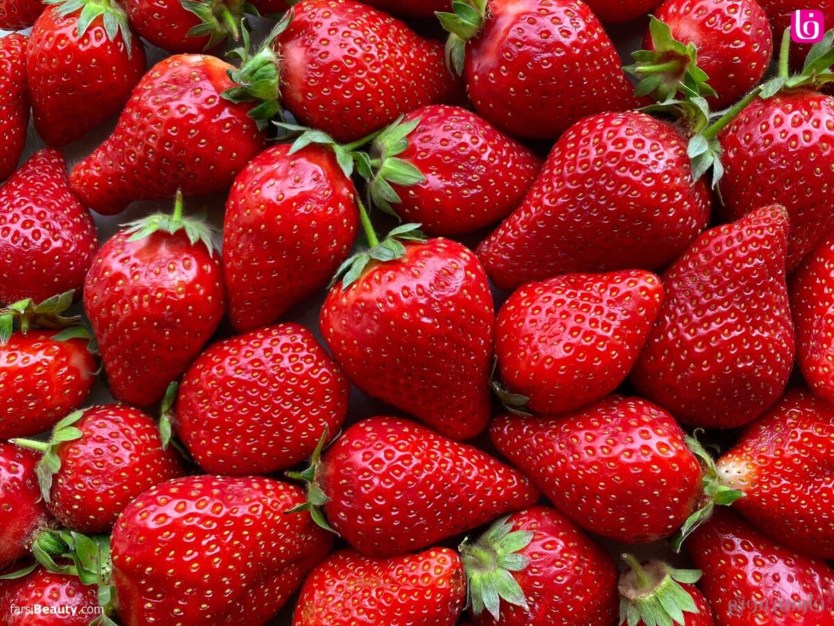اکسیر جوانی در فنجان چای و بشقاب توت شماست